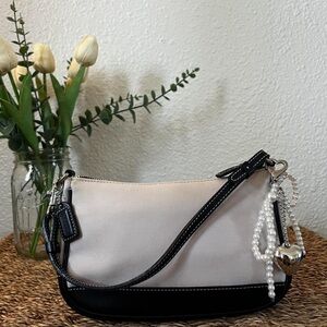 Authentic Vintage Coach Canvas And Leather Mini Shoulder #7769